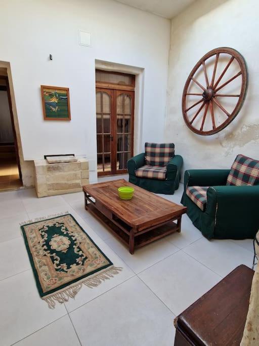 Cozy 1 Bedroom House In Iz-Żejtun Eksteriør billede