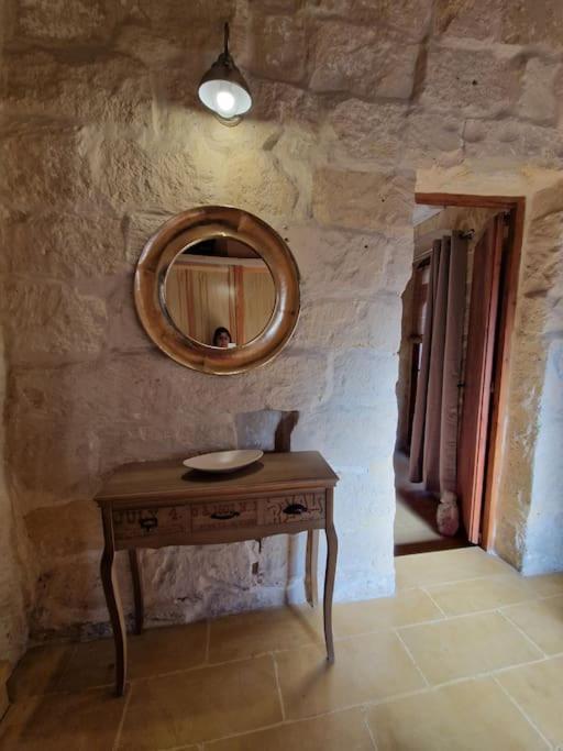 Cozy 1 Bedroom House In Iz-Żejtun Eksteriør billede