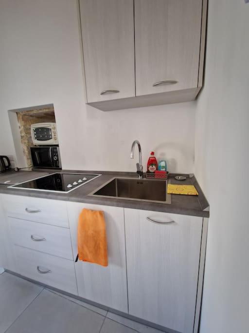 Cozy 1 Bedroom House In Iz-Żejtun Eksteriør billede